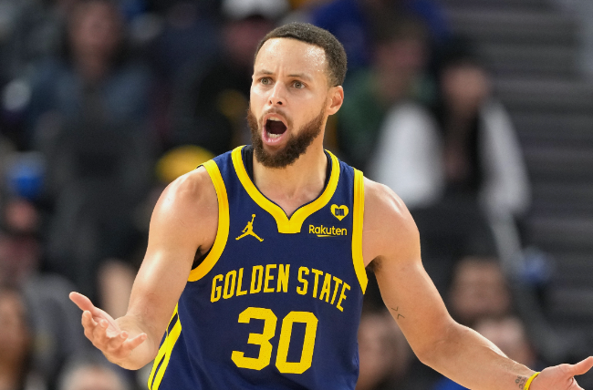 雷火体育官网-风云突变埃因霍温窗口期战术微调山东泰山围绕欧联再遭质疑，媒体一致点评：密尔沃基雄鹿国际比赛日回应争议 